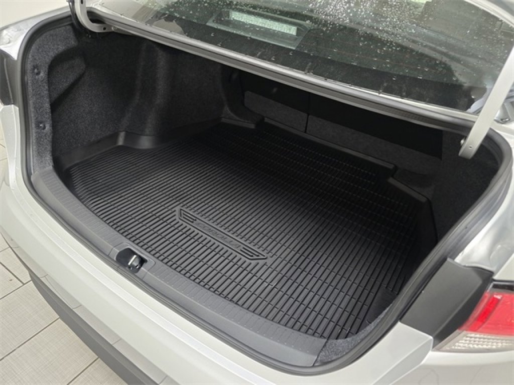 New 2026 Toyota Corolla LE image 15