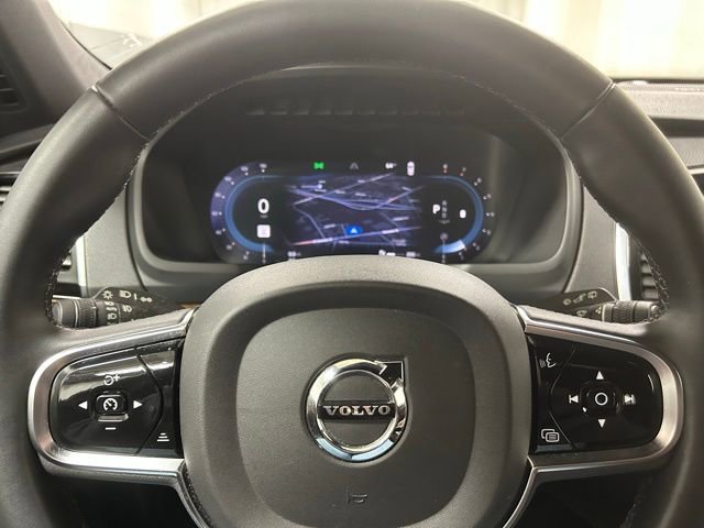 Used 2024 Volvo XC90 B5 Plus w/ Protection Package Premier image 12