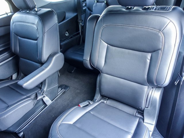 Used 2023 Ford Explorer XLT w/ Equipment Group 202A image 24