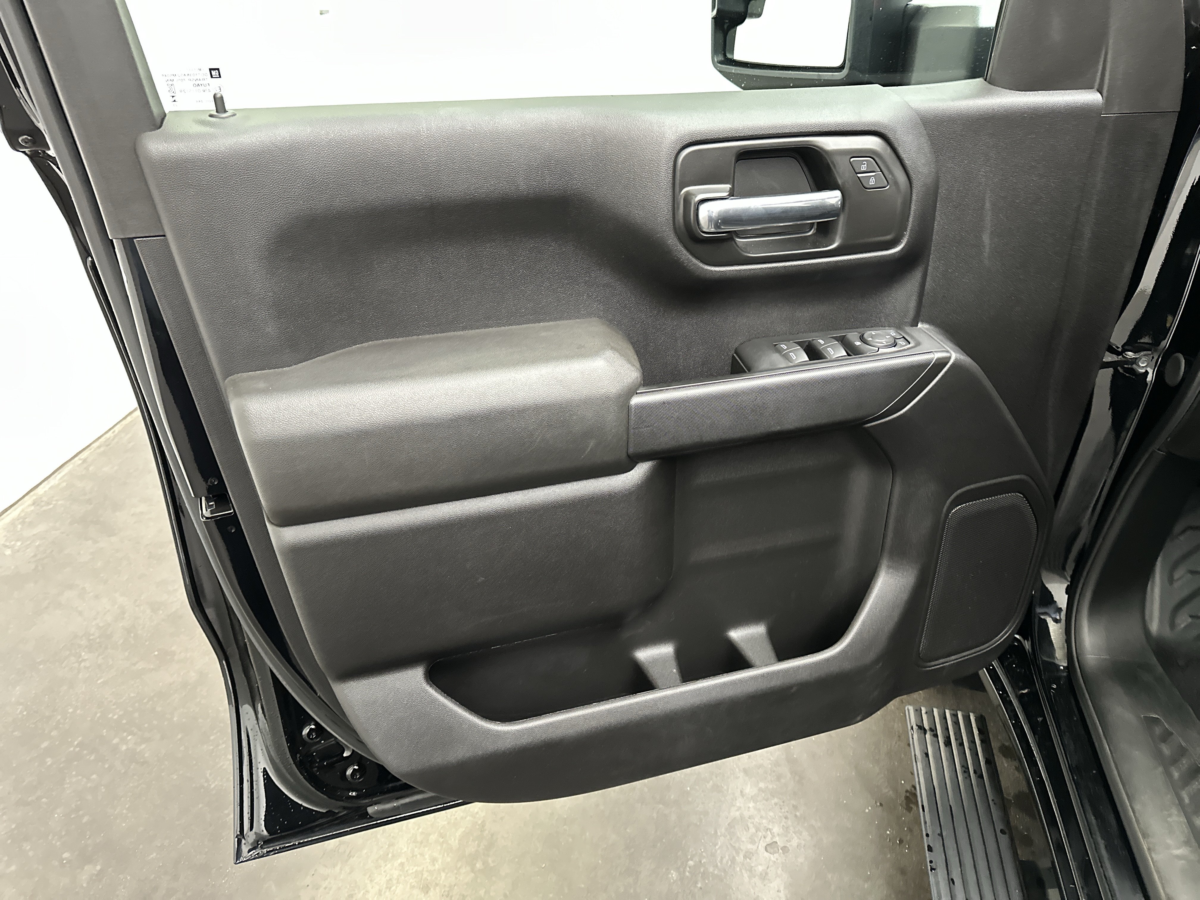 Used 2024 GMC Sierra 1500 Pro w/ Pro Value Package AWD/4WD image 19