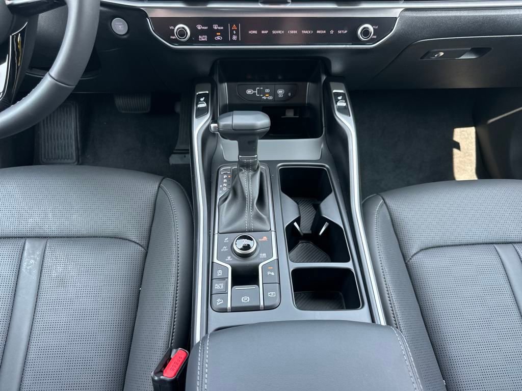 New 2025 Kia Sorento S image 28