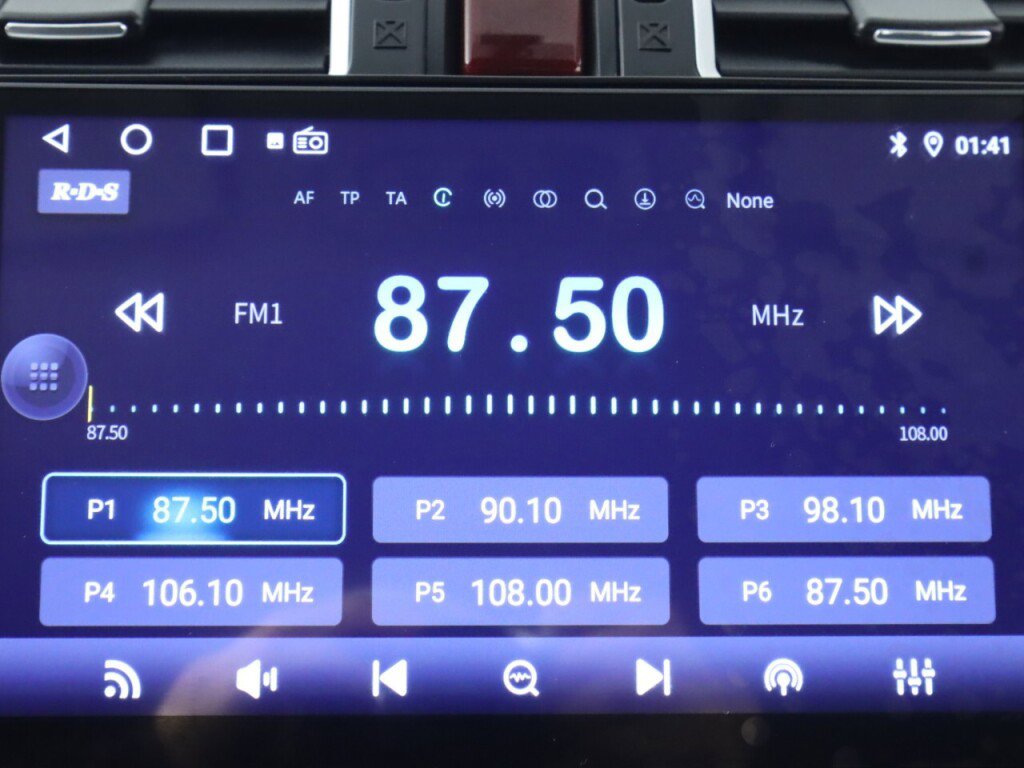 Used 2017 Subaru Crosstrek 2.0i Premium image 15