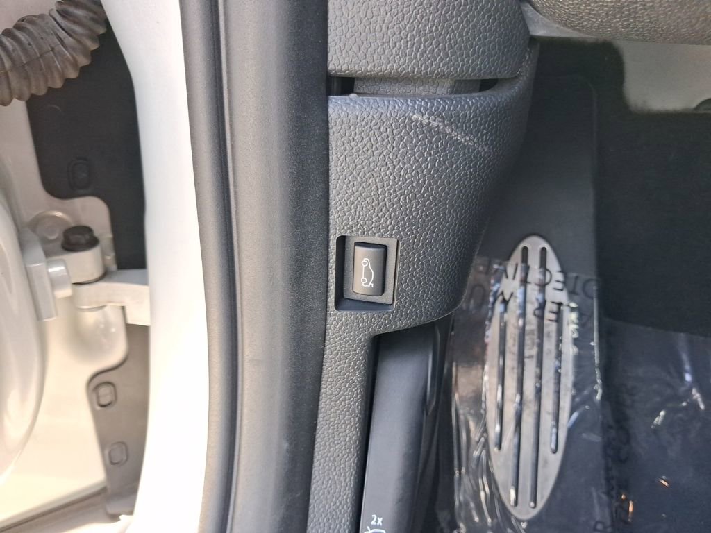 Used 2023 MINI Cooper John Cooper Works w/ Signature Upholstery Package image 36