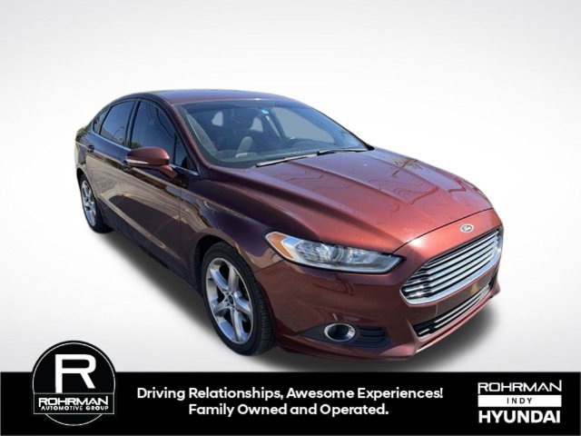 Used 2016 Ford Fusion SE FWD image 3