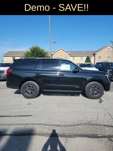 New 2025 Ford Expedition Tremor AWD/4WD image 8