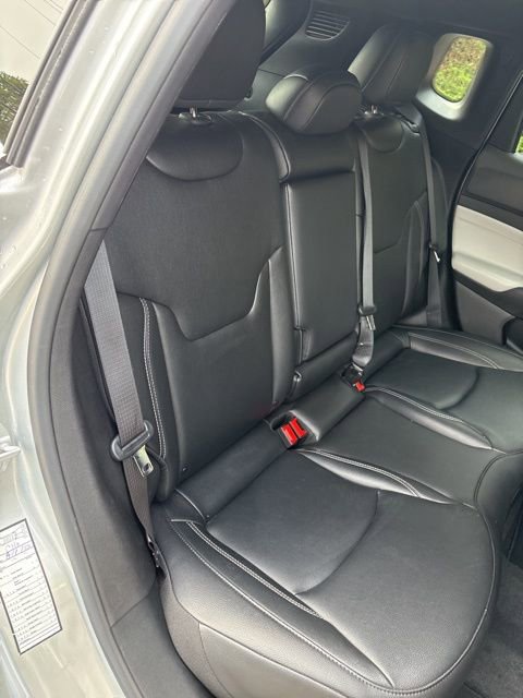 Used 2025 Jeep Compass Limited image 25