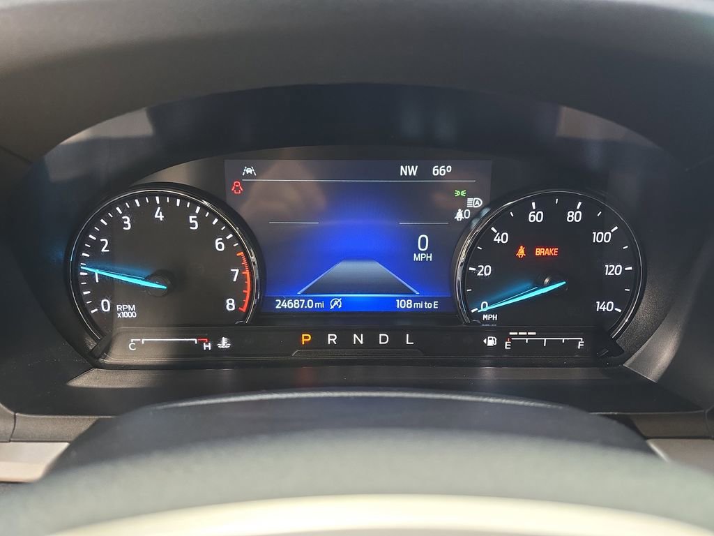 Used 2023 Ford Explorer XLT w/ Equipment Group 202A image 22