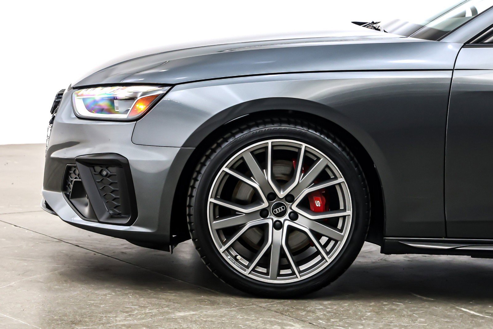 Used 2023 Audi S4 Premium Plus w/ Premium Plus Package image 11