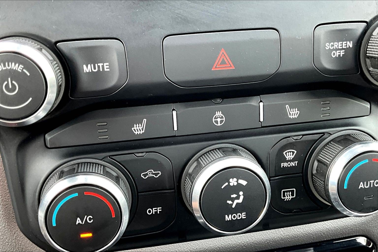 Used 2019 RAM 1500 Rebel w/ Level 2 Equipment Group AWD/4WD image 36