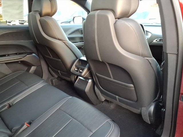 Certified 2024 Cadillac Lyriq Luxury image 21