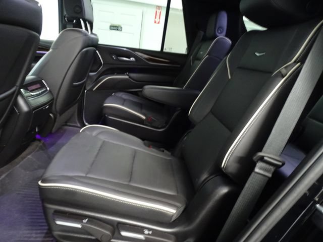 Certified 2024 Cadillac Escalade Premium Luxury w/ LPO, Floor Liner Package AWD/4WD image 5