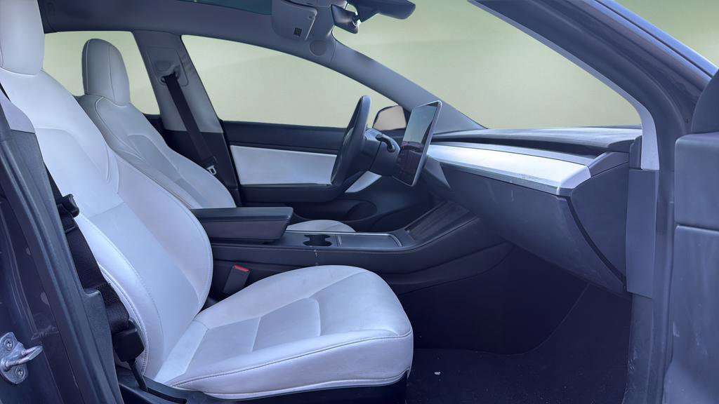 Used 2021 Tesla Model 3 Long Range image 10