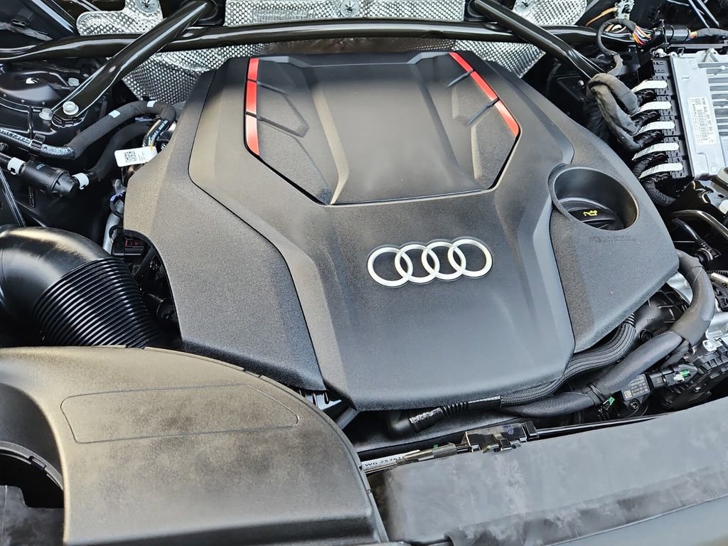 Used 2024 Audi SQ5 Premium image 27