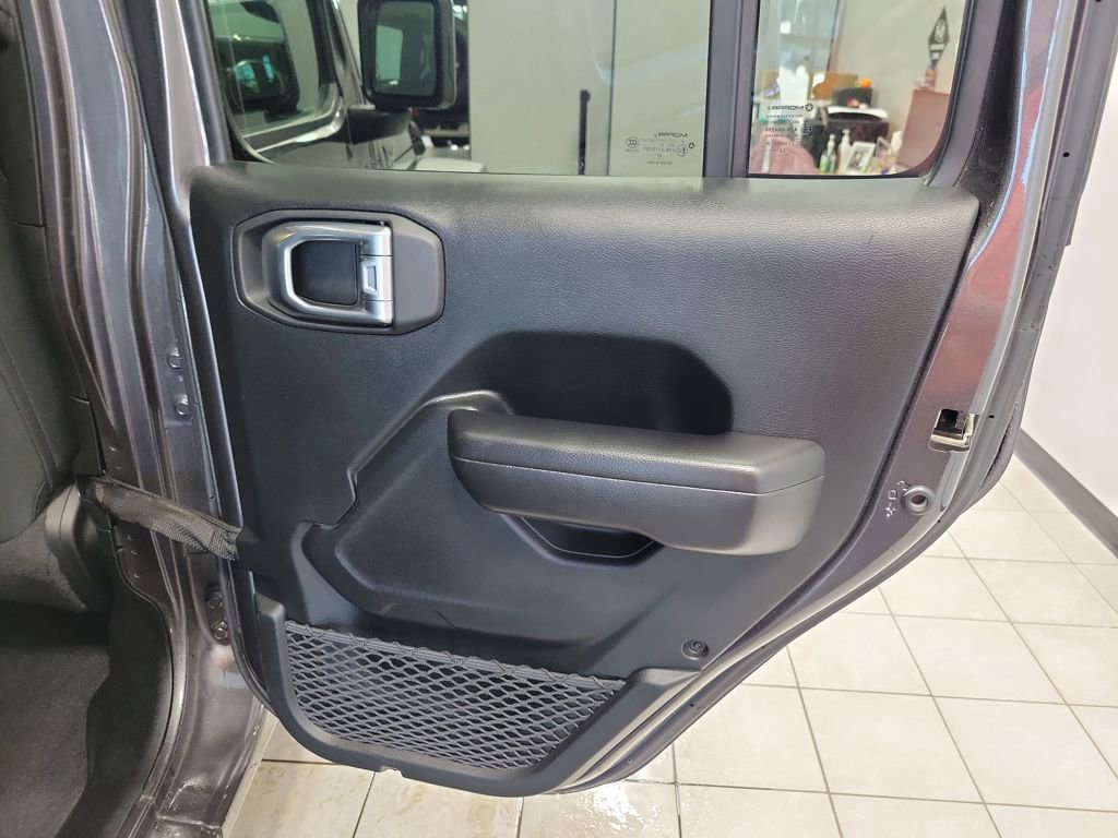 Used 2021 Jeep Wrangler Unlimited Sport AWD/4WD image 19