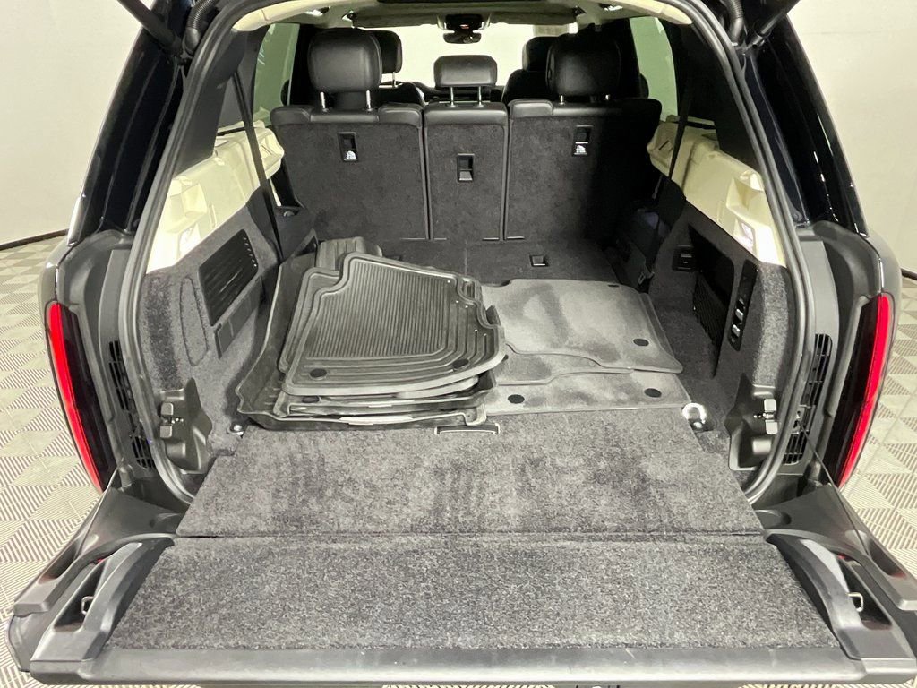 Used 2024 Land Rover Range Rover Long Wheelbase SE image 28