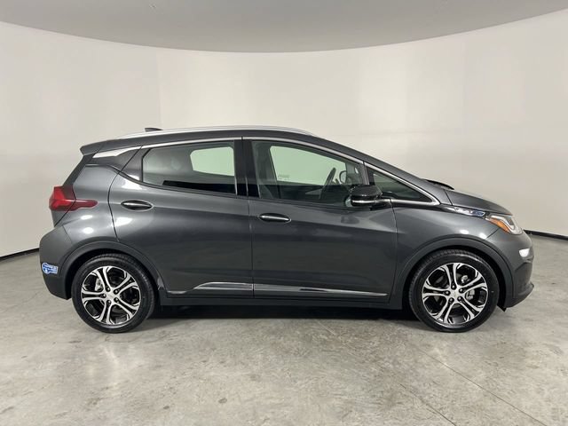 Used 2020 Chevrolet Bolt Premier w/ Infotainment Package FWD image 9