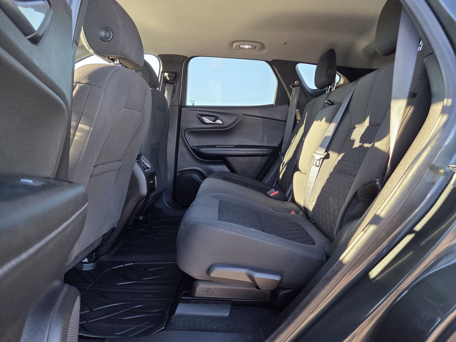 Used 2020 Chevrolet Blazer LT w/ LPO, Floor Liner Package AWD/4WD image 15
