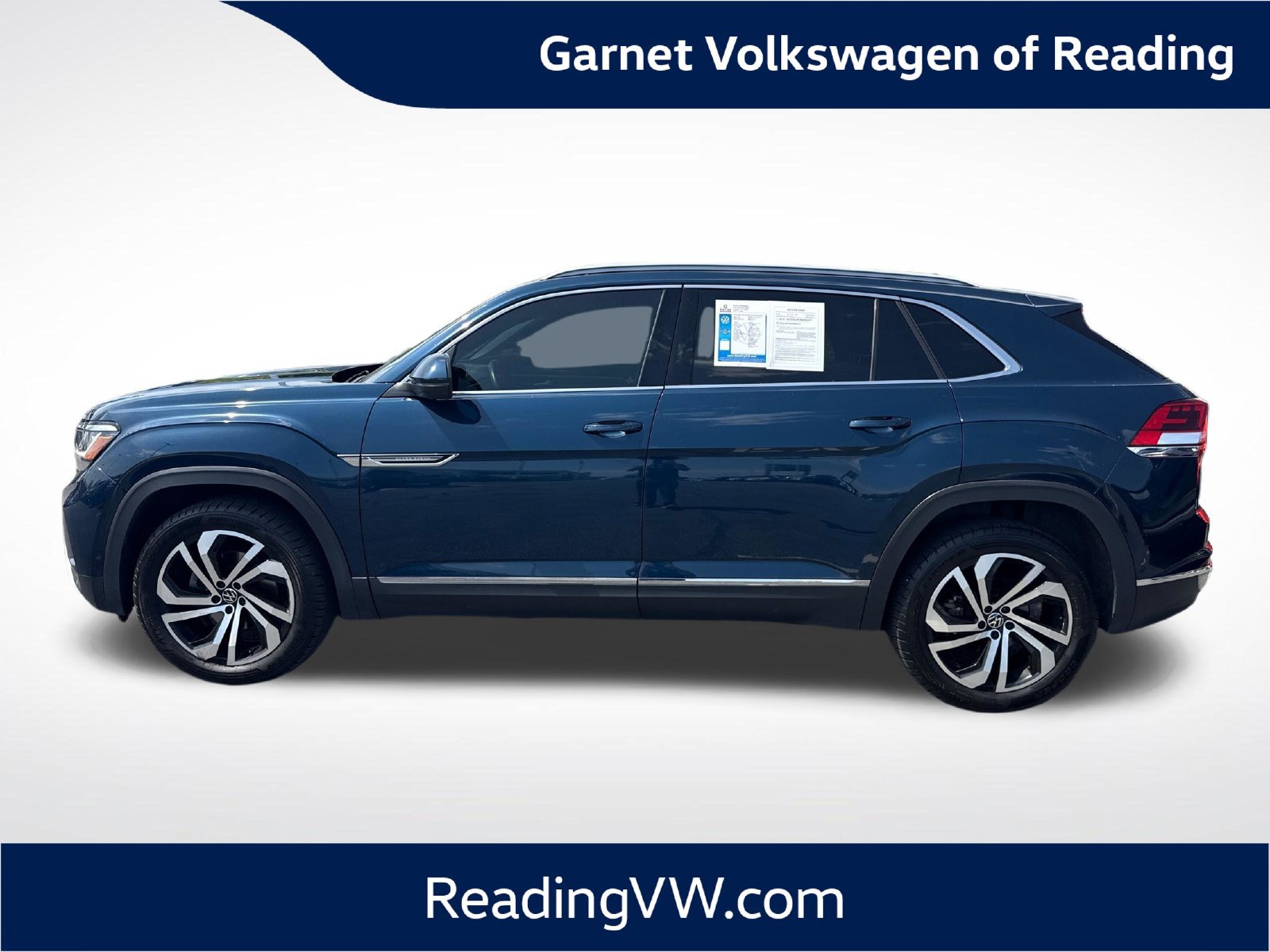 Used 2020 Volkswagen Atlas Cross Sport SEL Premium AWD/4WD image 3