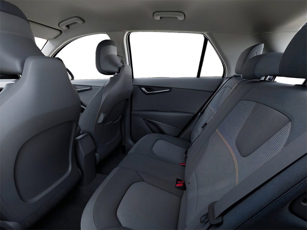 New 2026 Kia Niro LX image 18