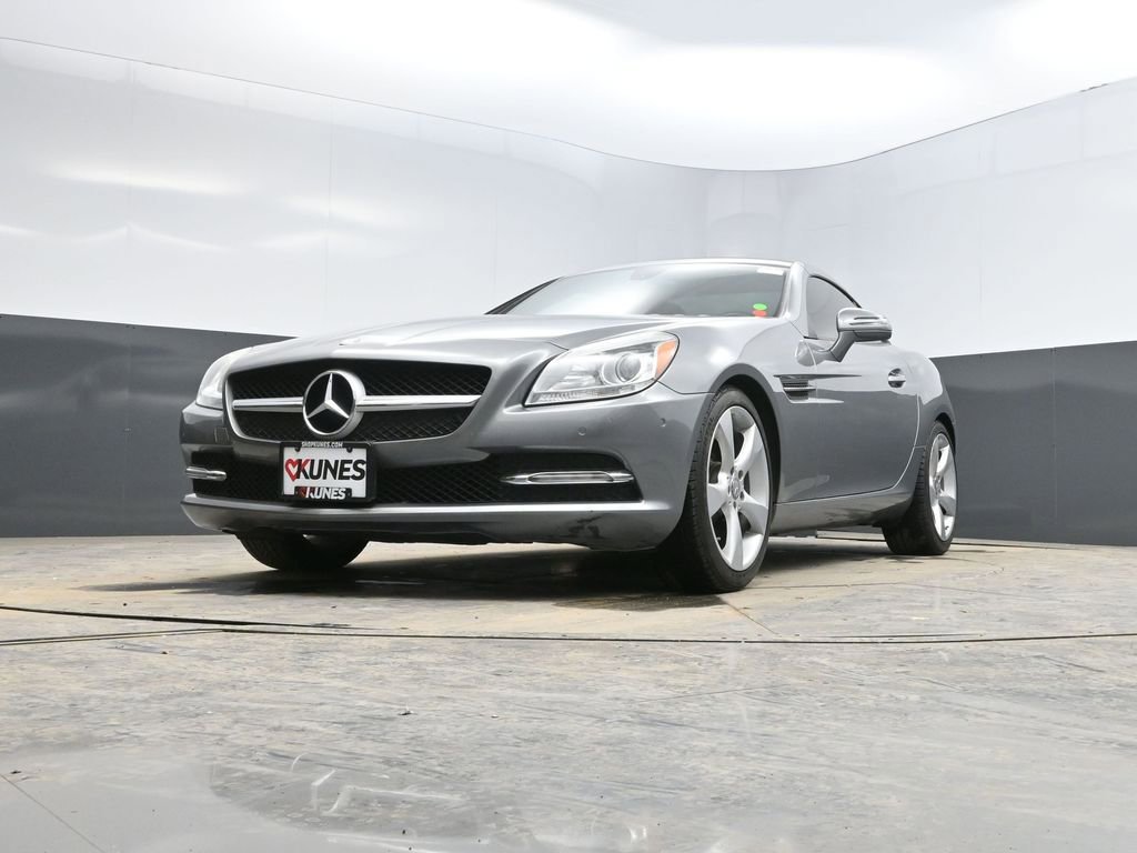 Used 2012 Mercedes-Benz SLK 350 image 37