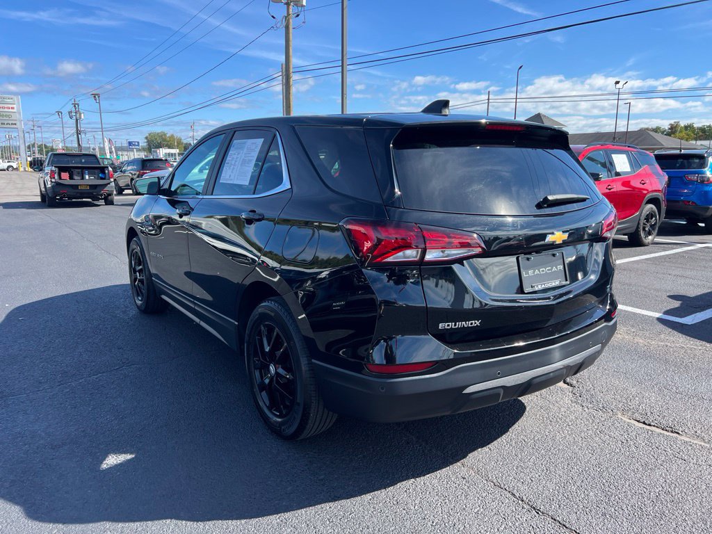 Used 2023 Chevrolet Equinox LT FWD image 3