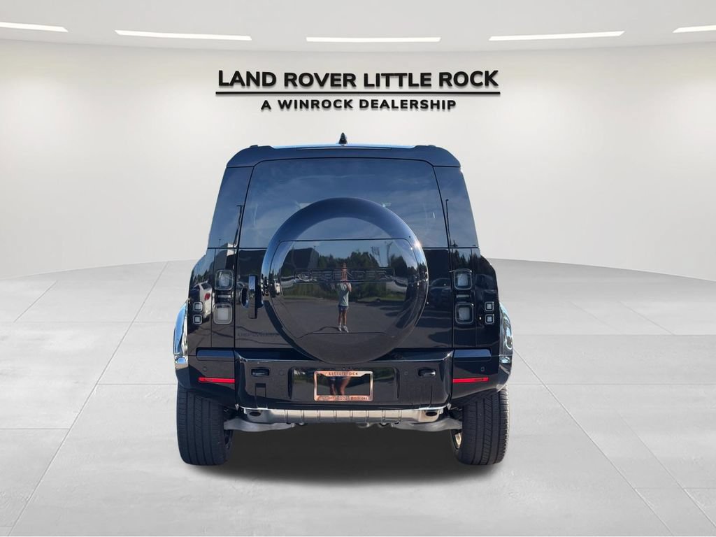New 2026 Land Rover Defender 110 X-Dynamic SE AWD/4WD image 7