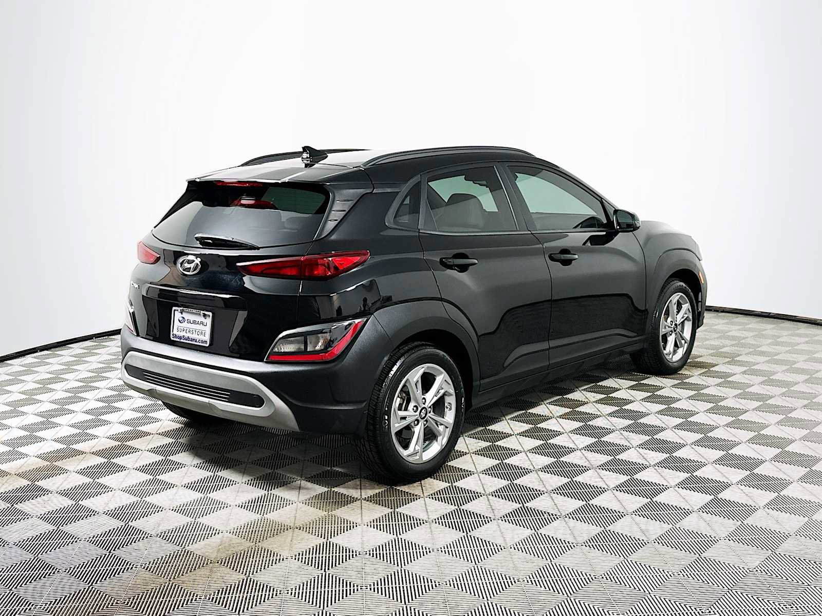 Used 2022 Hyundai Kona SEL w/ Convenience Package image 7