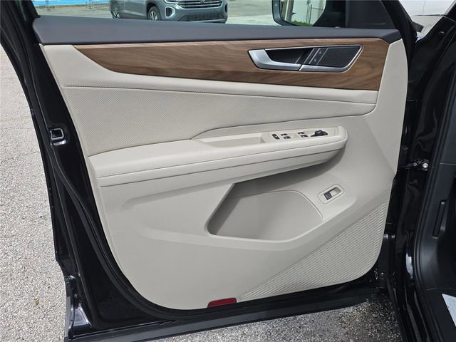 New 2026 Volkswagen Atlas SE image 16