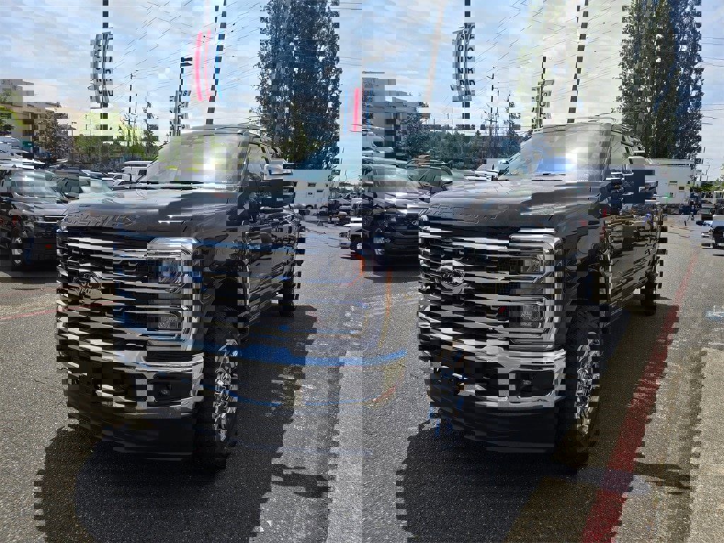 New 2025 Ford F350 King Ranch w/ Chrome Package