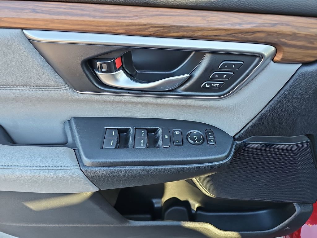 Used 2022 Honda CR-V Touring image 31