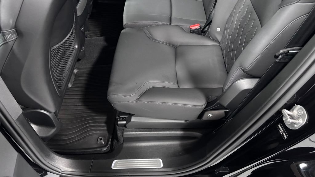 Certified 2026 Volvo XC90 B6 Plus AWD/4WD image 21