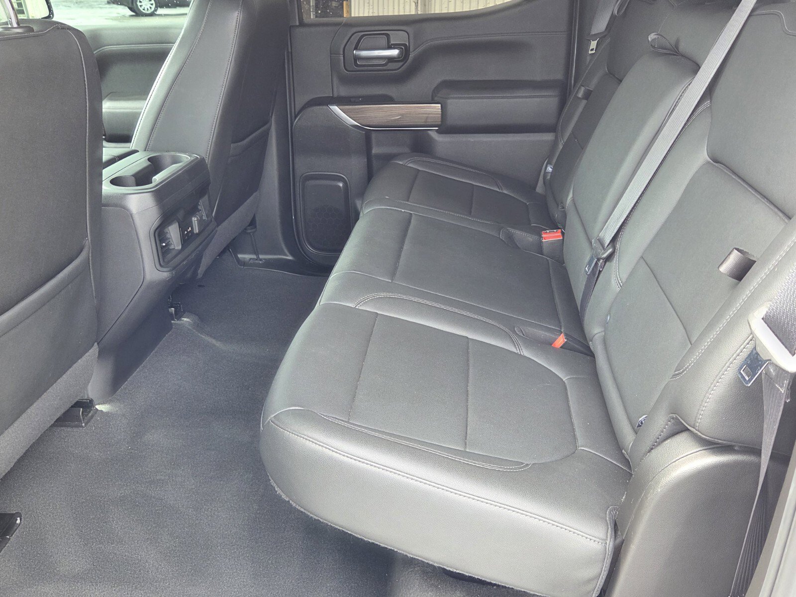 Used 2022 Chevrolet Silverado 1500 LT Trail Boss w/ Convenience Package II image 4