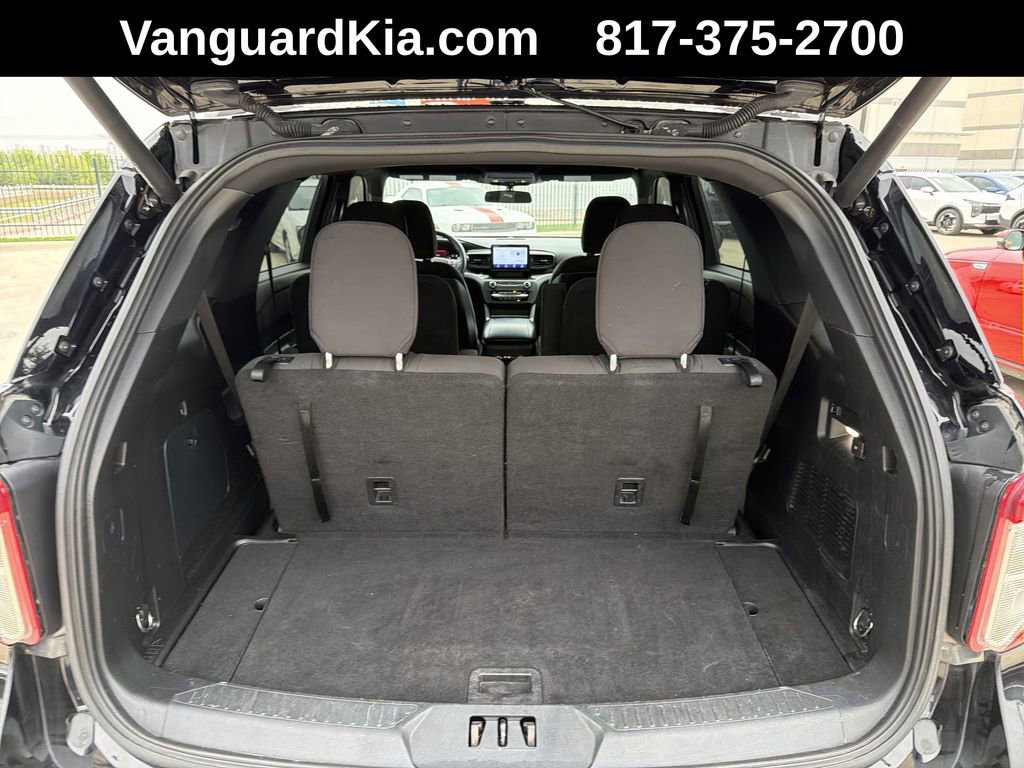 Used 2020 Ford Explorer XLT image 22