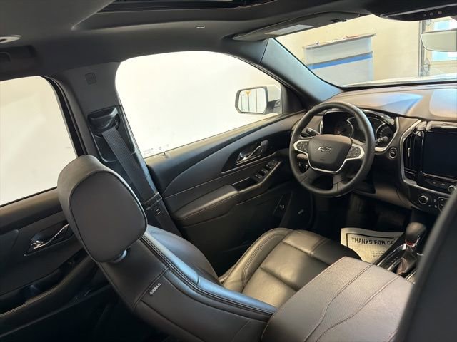 Used 2024 Chevrolet Traverse RS image 35
