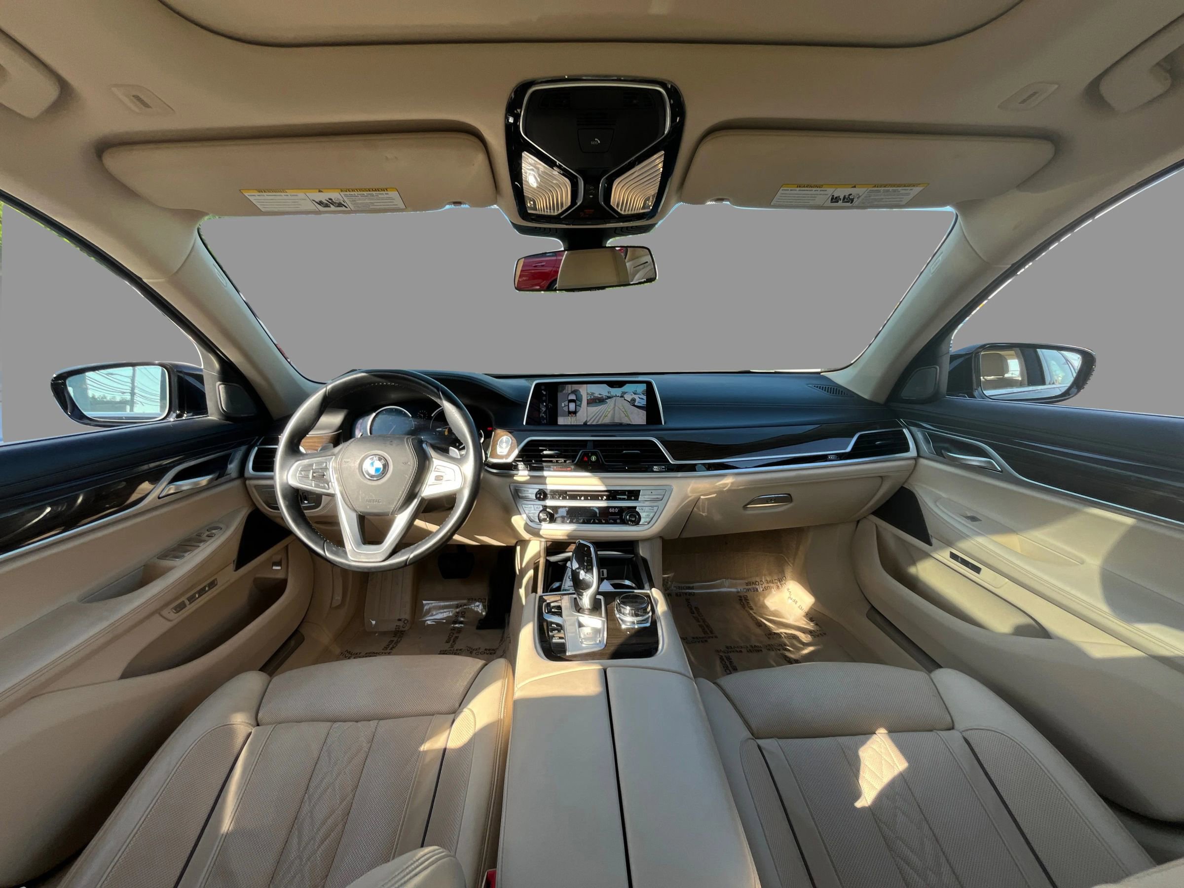 Used 2017 BMW 740i xDrive image 24