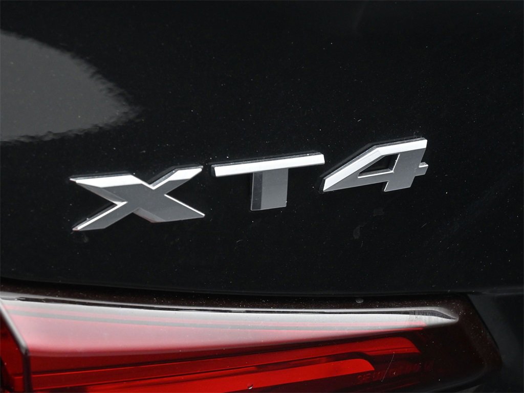 Certified 2024 Cadillac XT4 Luxury image 21
