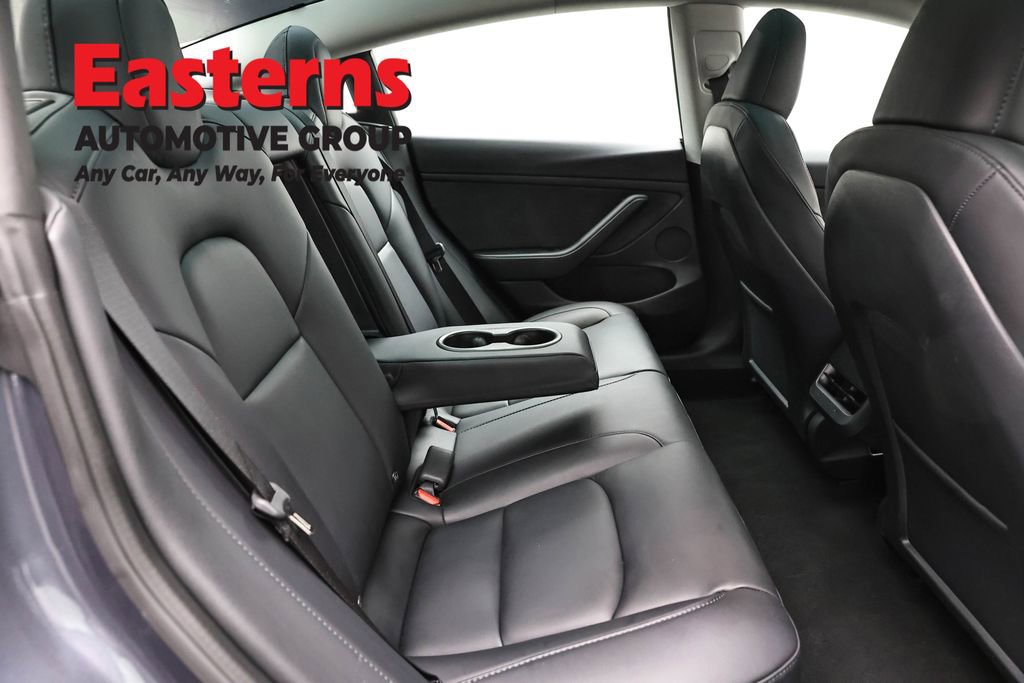 Used 2023 Tesla Model 3 Standard Range image 17