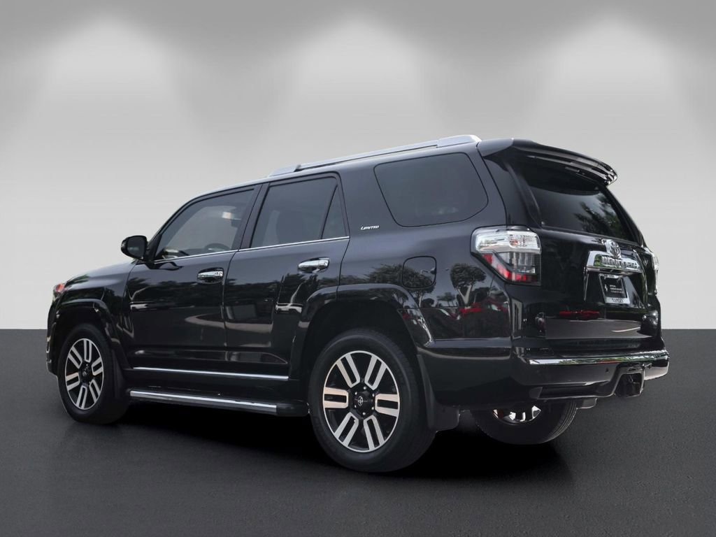Used 2018 Toyota 4Runner Limited AWD/4WD image 5