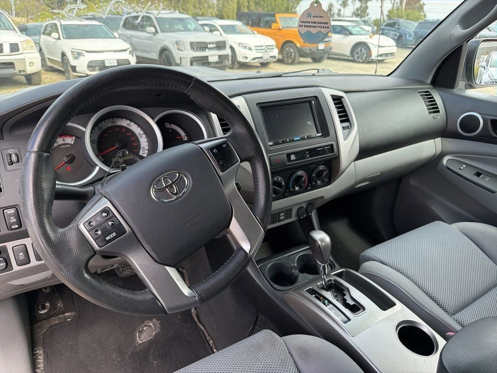 Used 2012 Toyota Tacoma PreRunner w/ TRD Sport Pkg RWD image 13