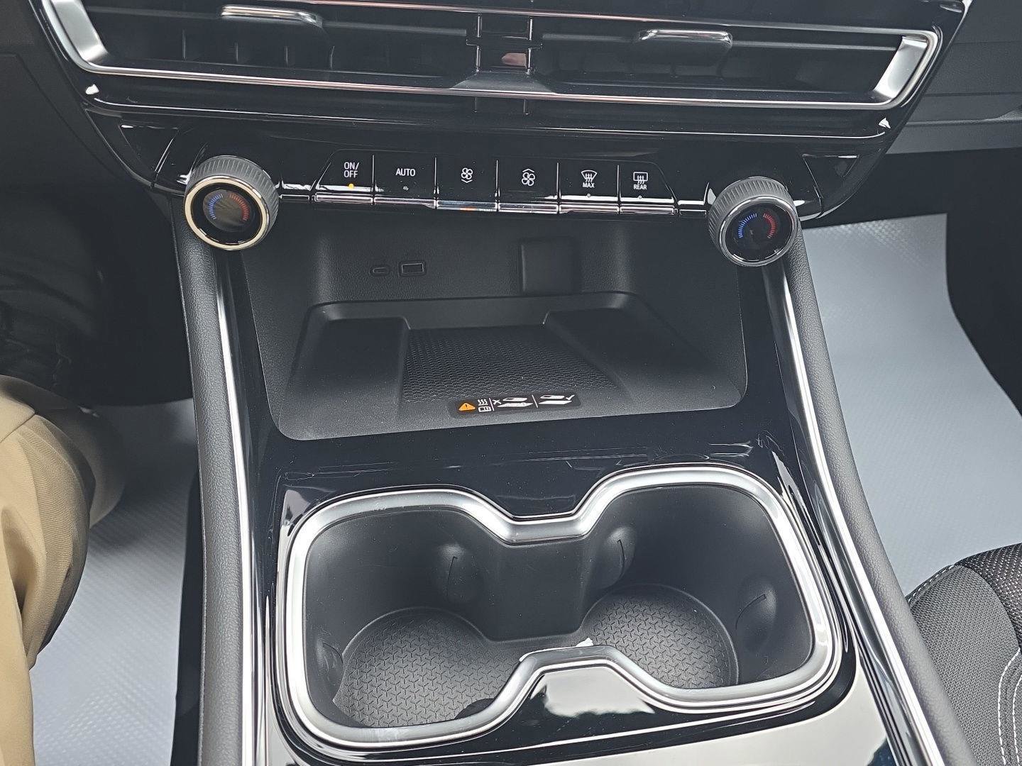 New 2026 Chevrolet Traverse LT w/ Driver Confidence Package image 16