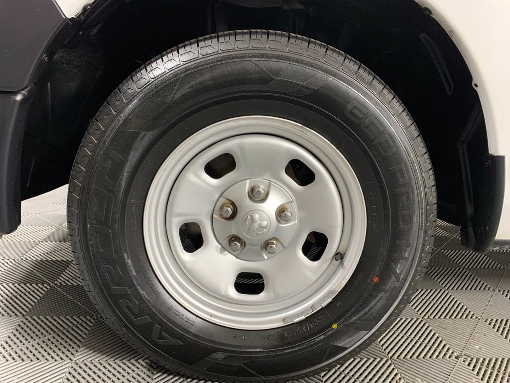 Used 2019 RAM 1500 Tradesman RWD image 11