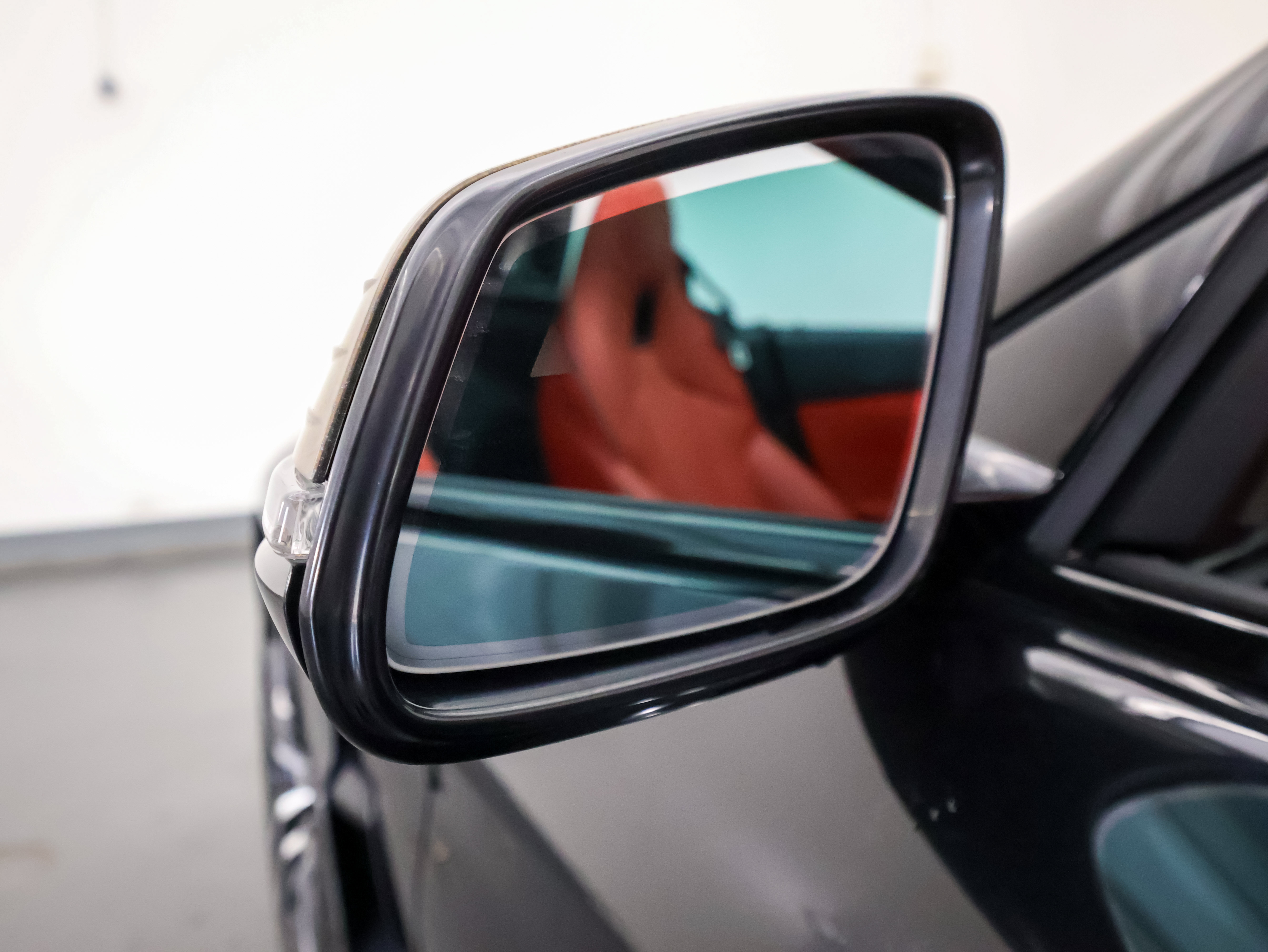 Used 2020 BMW Z4 M40i w/ Executive Package RWD image 35