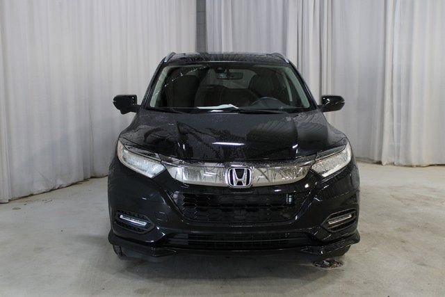 Used 2020 Honda HR-V Touring image 2
