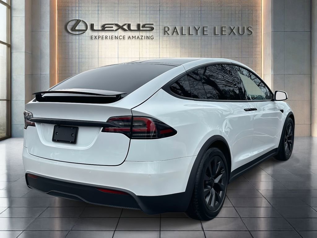 Used 2023 Tesla Model X image 3