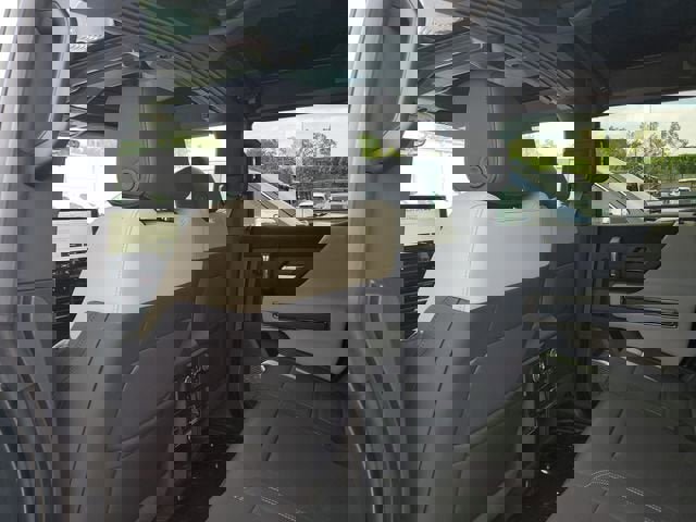 New 2026 GMC Hummer EV 4x4 Crew Cab image 11