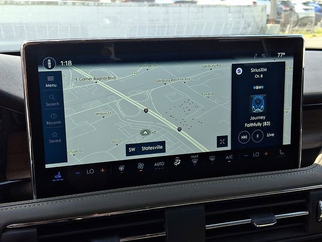 Certified 2025 Lincoln Corsair Reserve w/ Jet Appearance Package AWD/4WD image 16