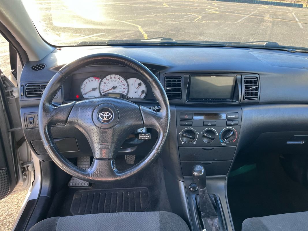 Used 2004 Toyota Corolla CE image 12