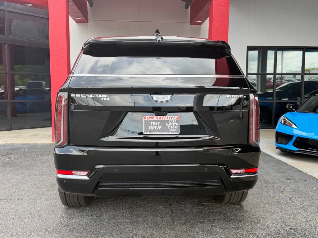 Used 2025 Cadillac Escalade IQ Luxury 2 w/ LPO, Premium Carpet Package AWD/4WD image 9