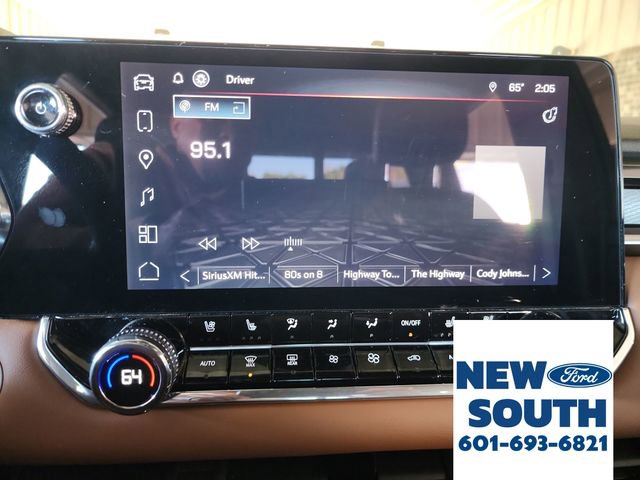 Used 2024 GMC Canyon AT4 w/ AT4 Premium Package image 22