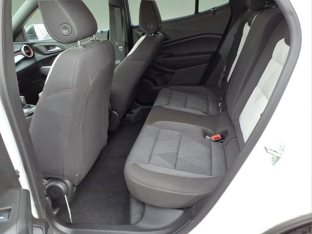 Used 2024 Chevrolet Trax RS w/ Driver Confidence Package FWD image 12